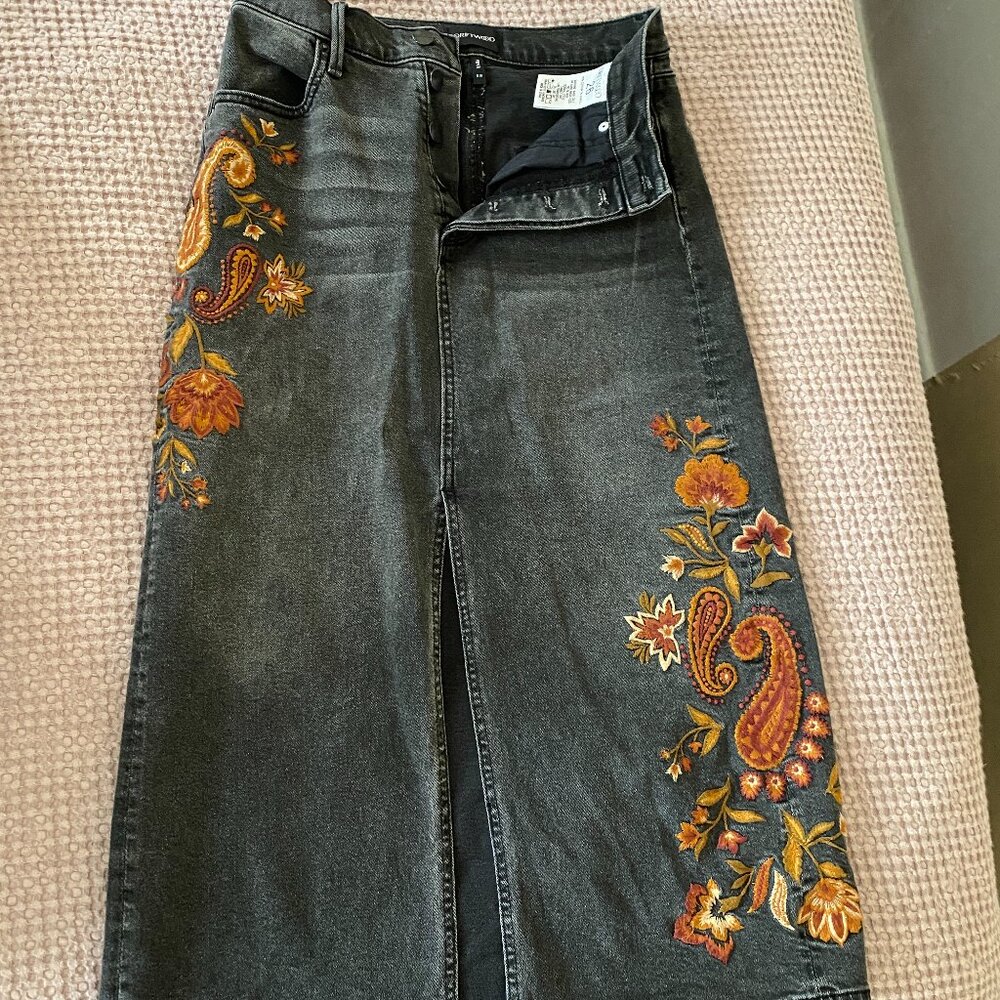 Free People Driftwood Black Denim Embroidered Pencil Skirt Size 26